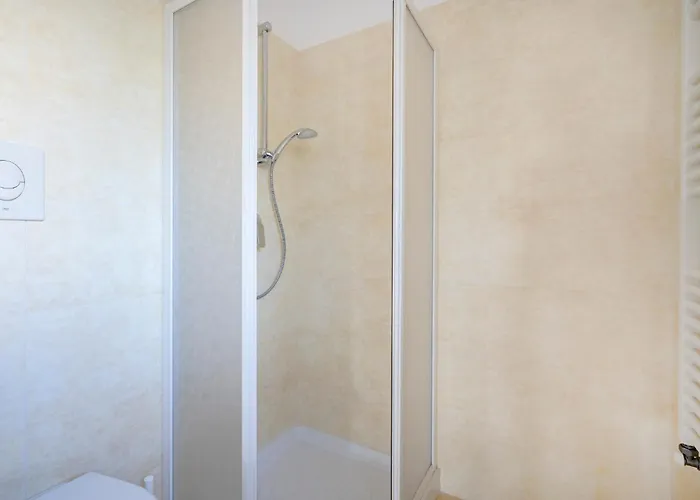 Guesthost - Dimora Melillo - Lovely Seaview Appartement *